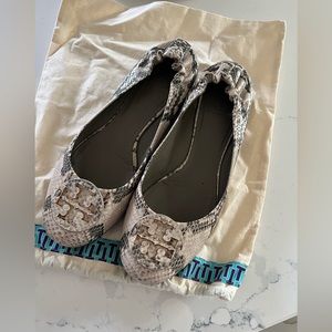 Snake print Tory Burch size 11